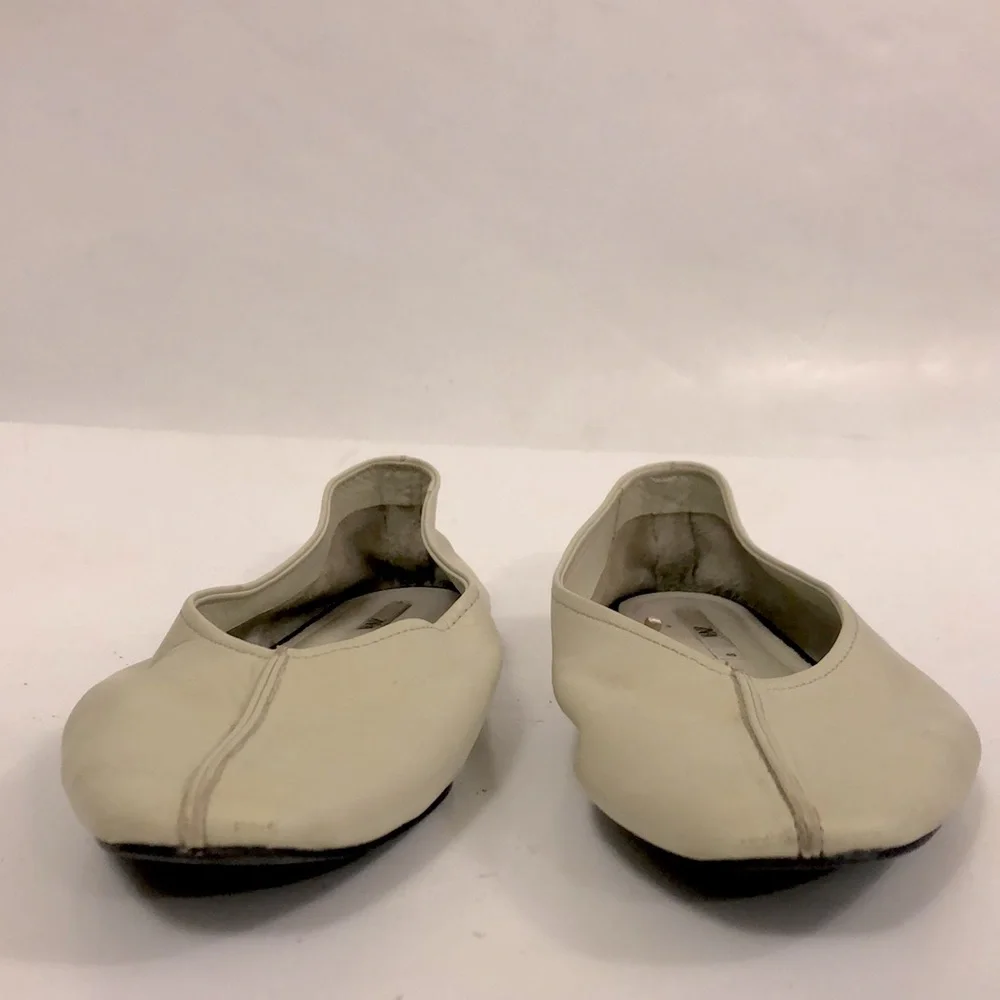 Zara 40 (9-9.5 USA) Ballet Flat Shoes Cream Bone Leather Excellent Condition - Picture 3 of 9